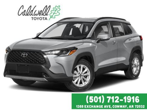 Used 2022 Toyota Corolla Cross LE w/ Moonroof Package image 1