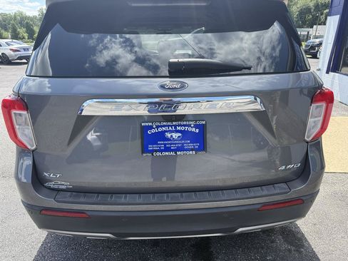 Used 2022 Ford Explorer XLT w/ Equipment Group 202A AWD/4WD image 7