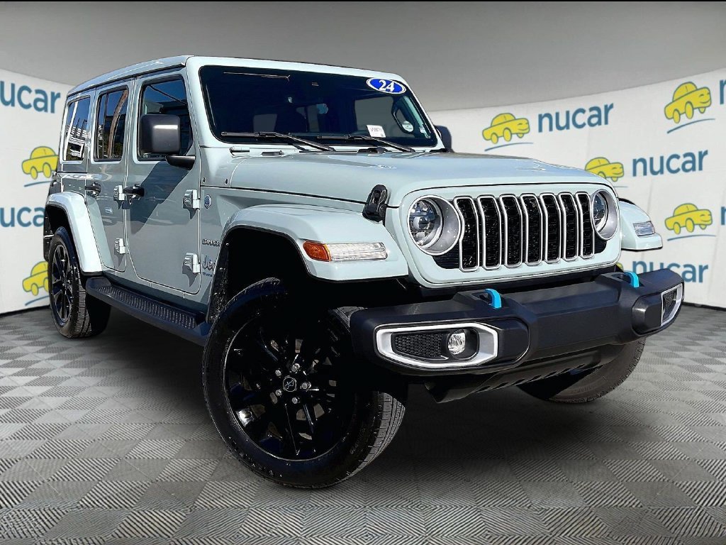 Used 2024 Jeep Wrangler Unlimited Sahara w/ Technology Group AWD/4WD image 1