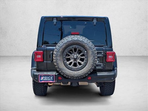 Used 2021 Jeep Wrangler Unlimited Rubicon w/ Dual Top Group AWD/4WD image 9