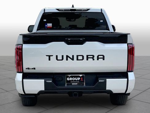 Used 2025 Toyota Tundra Platinum AWD/4WD image 5