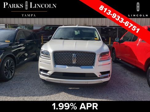 Used 2021 Lincoln Navigator Reserve w/ Luxury Package AWD/4WD image 6