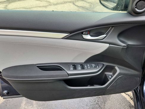 Certified 2018 Honda Civic EX image 12