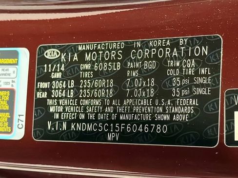 Used 2015 Kia Sedona EX image 28