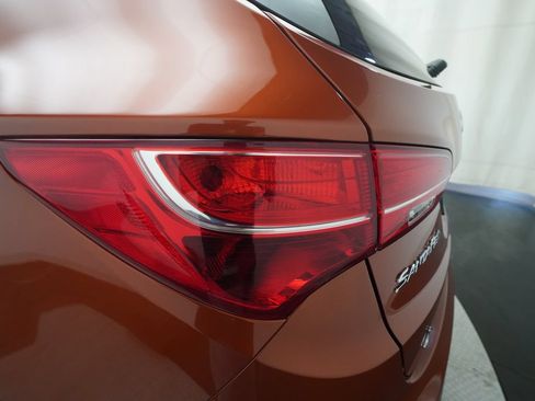 Used 2015 Hyundai Santa Fe Sport AWD/4WD image 31
