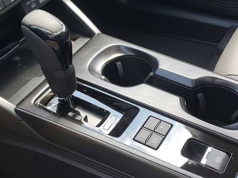 New 2026 Subaru Outback Limited AWD/4WD image 35