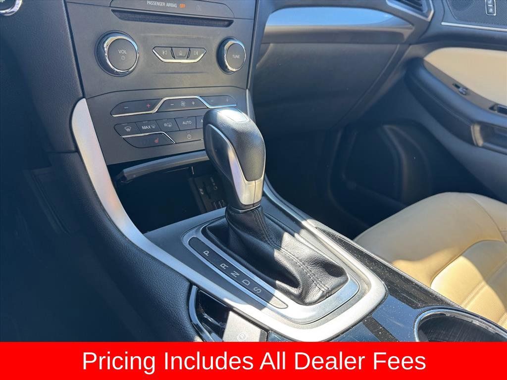 Used 2015 Ford Edge SEL w/ Equipment Group 201A FWD image 22