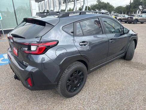 Used 2025 Subaru Crosstrek 2.0i Premium AWD/4WD image 6
