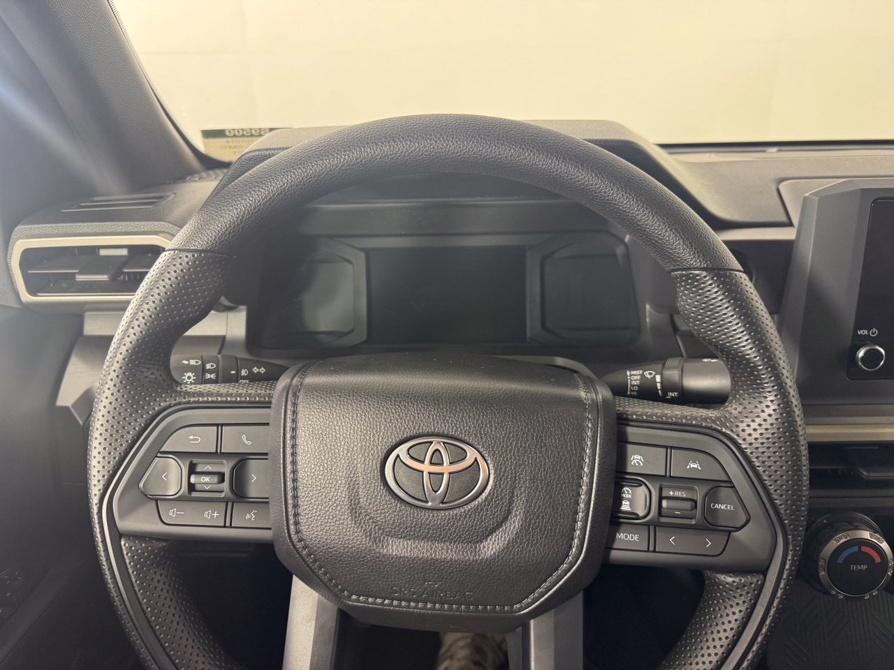 Used 2026 Toyota Tacoma SR5 AWD/4WD image 14