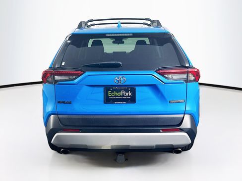 Used 2019 Toyota RAV4 Adventure AWD/4WD image 7
