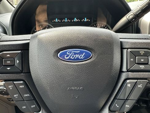 Used 2019 Ford F150 XLT w/ Equipment Group 302A Luxury AWD/4WD image 49