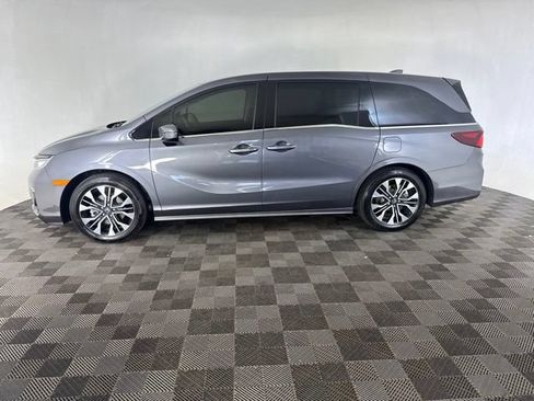 Certified 2025 Honda Odyssey Elite image 9
