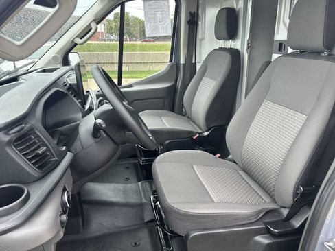 Used 2024 Ford Transit 250 148 High Roof Extended RWD image 19