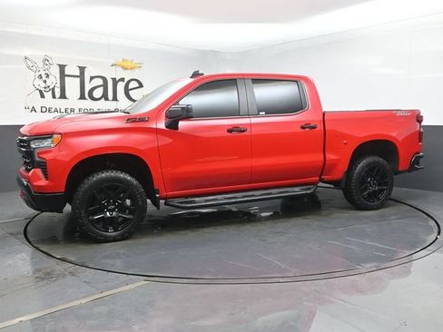 Used 2024 Chevrolet Silverado 1500 LT Trail Boss w/ Convenience Package II AWD/4WD image 31