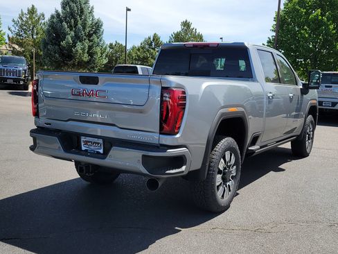 New 2026 GMC Sierra 3500 Denali w/ Denali Reserve Package AWD/4WD image 3