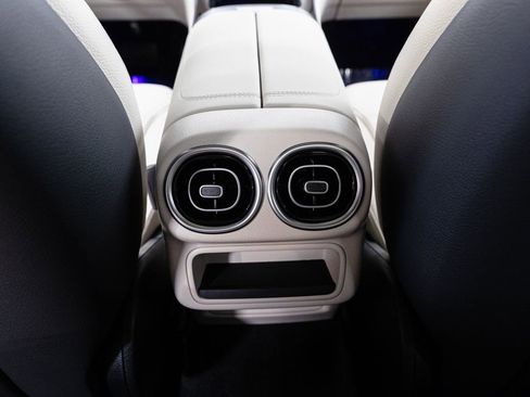 Certified 2026 Mercedes-Benz GLC 300 GLC 300 image 24