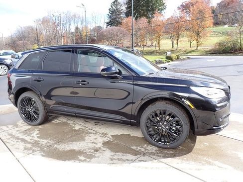 New 2026 Lincoln Corsair Reserve w/ Jet Appearance Package image 7