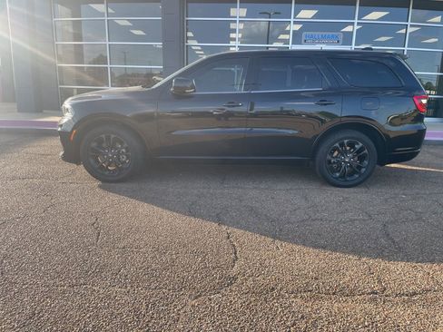 Used 2021 Dodge Durango GT image 3