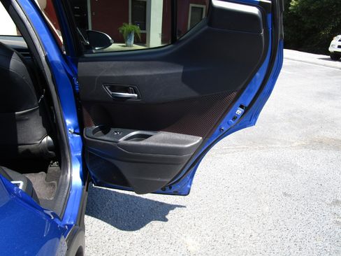 Used 2019 Toyota C-HR Limited image 27