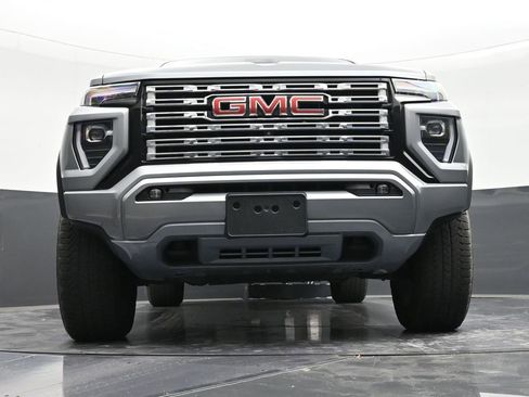 Used 2023 GMC Canyon Denali image 27