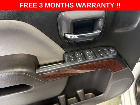 Used 2017 GMC Sierra 1500 SLE w/ SLE Value Package image 12