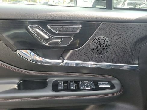 Used 2024 Lincoln Corsair Reserve w/ Equipment Group 201A image 41