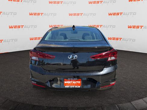 Used 2020 Hyundai Elantra SEL w/ Cargo Package (C1) FWD image 4