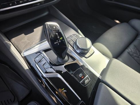 Used 2023 BMW 540i w/ M Sport Package RWD image 24