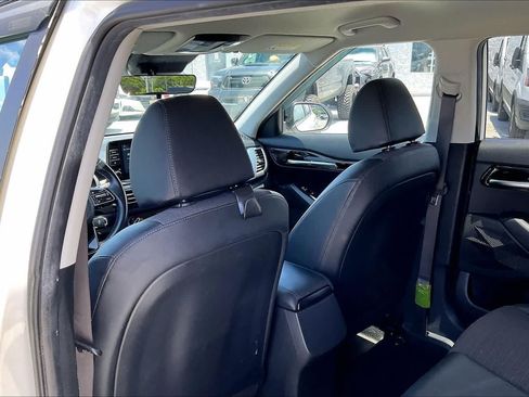 Used 2021 Kia Seltos S FWD image 12