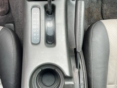 Used 2002 Chevrolet Camaro Z28 w/ SS Performance/Appearance Pkg RWD image 17