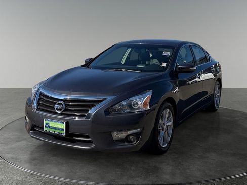 Used 2013 Nissan Altima 2.5 SL FWD image 3