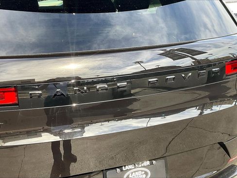 New 2026 Land Rover Range Rover Sport Dynamic SE image 7