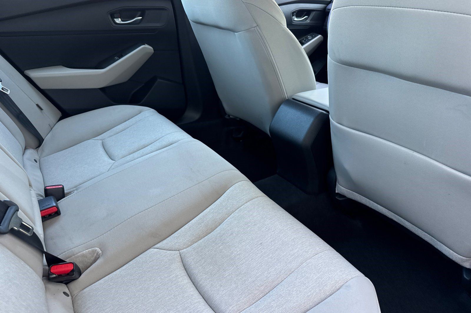 Used 2024 Honda Accord LX image 29