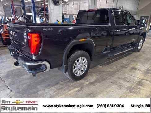 Used 2024 GMC Sierra 3500 SLT w/ SLT Convenience Package image 8