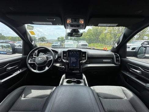 Used 2024 RAM 1500 Big Horn AWD/4WD image 2