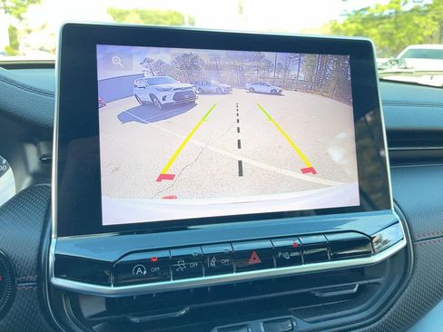 Certified 2025 Jeep Compass Trailhawk image 11