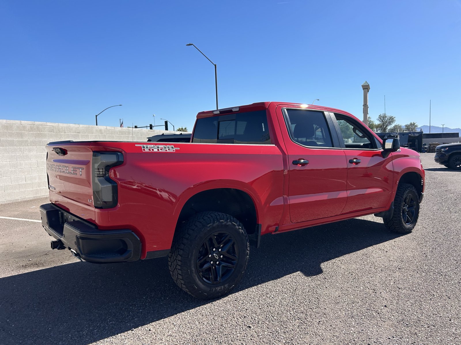 Certified 2023 Chevrolet Silverado 1500 LT Trail Boss w/ LT Trail Boss Premium Package AWD/4WD image 5