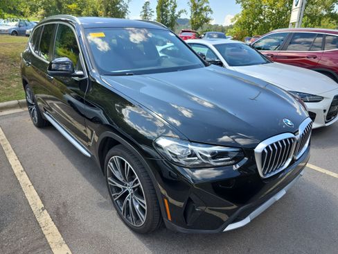 Used 2024 BMW X3 sDrive30i w/ Premium Package RWD image 1