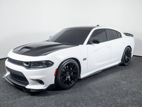 Used 2023 Dodge Charger Scat Pack w/ Plus Group RWD image 1