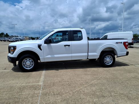 Used 2023 Ford F150 XL AWD/4WD image 2