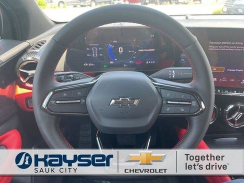 New 2024 Chevrolet Blazer EV RS image 16