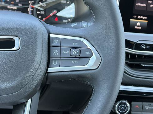 New 2026 Jeep Compass Limited AWD/4WD image 18