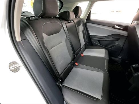 Used 2024 Volkswagen Taos S image 29