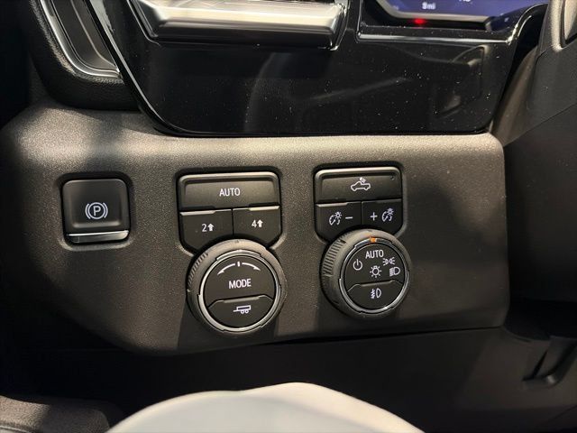 New 2026 Chevrolet Silverado 1500 RST w/ RST Select Package AWD/4WD image 16