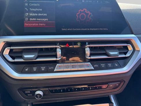 Used 2023 BMW 430i xDrive Convertible w/ Premium Package image 13