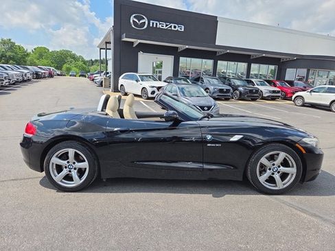 Used 2009 BMW Z4 sDrive30i RWD image 7