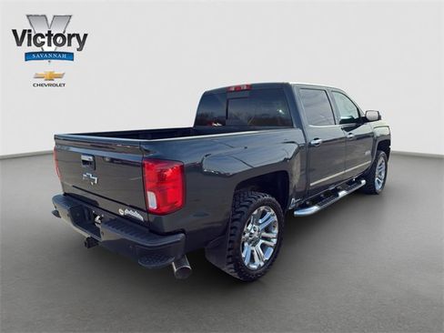 Used 2018 Chevrolet Silverado 1500 High Country image 8