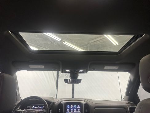 Used 2020 GMC Sierra 2500 Denali w/ Denali Ultimate Package image 23