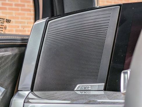 Used 2025 Cadillac Escalade IQ Sport 2 w/ LPO, ONYX Package AWD/4WD image 18