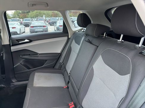 Used 2022 Volkswagen Taos S w/ IQ Drive S Package image 11